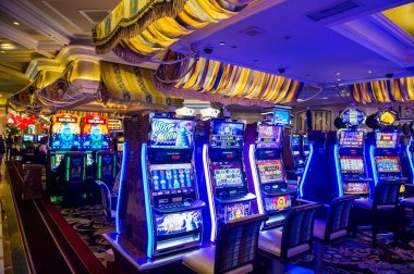 star77 slot game lobby showing Egypt's Book of Mystery and related titles